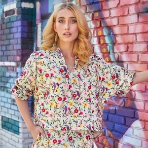 Just Bellina by La Fuori Embroidered Top